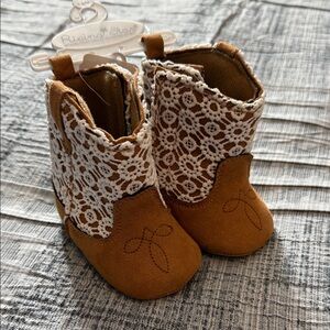 Rising Star Tan and Cream Kids Boots